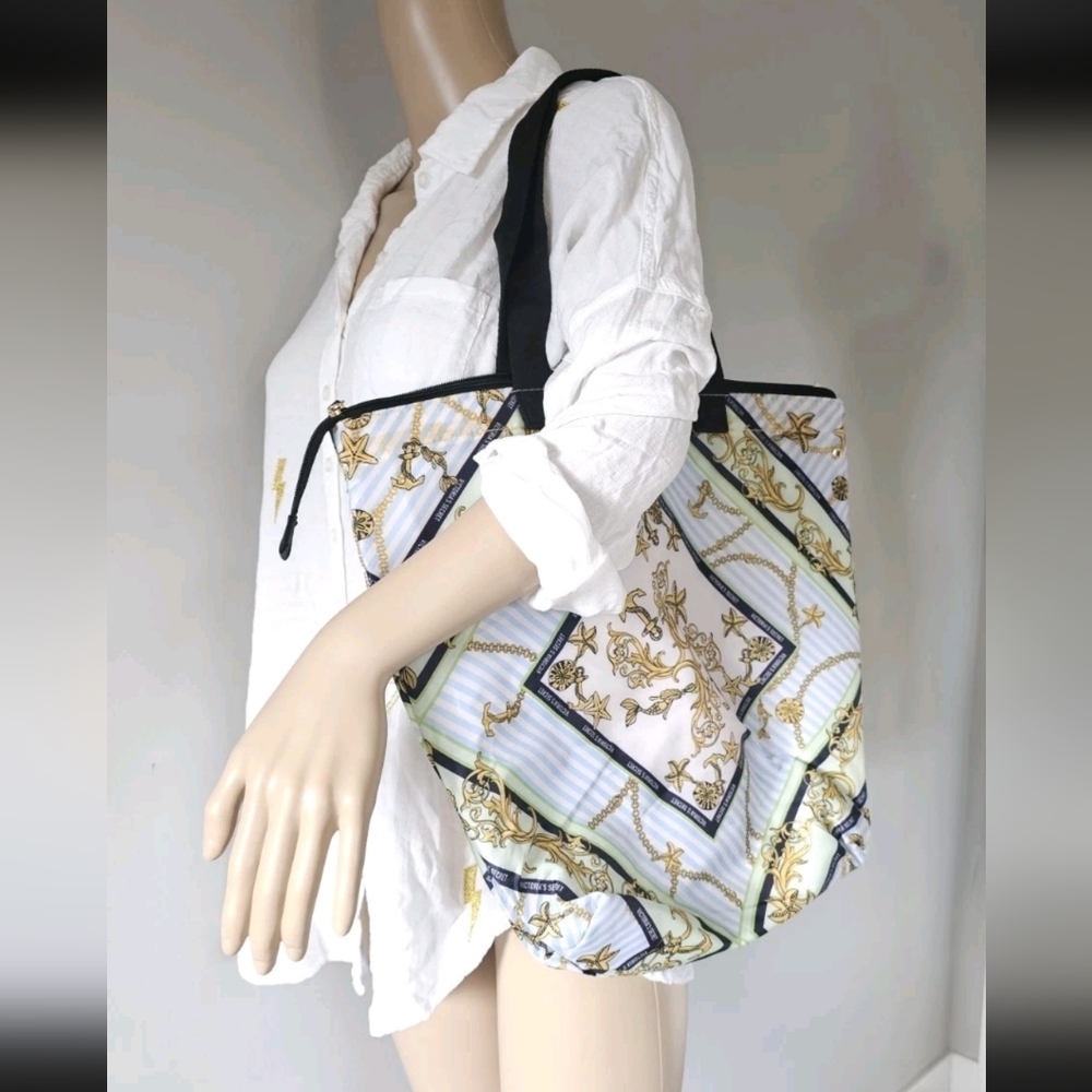 Victorias Secret Foil Lined Insulated Beach Cooler Tote Bag Seashell Maritime